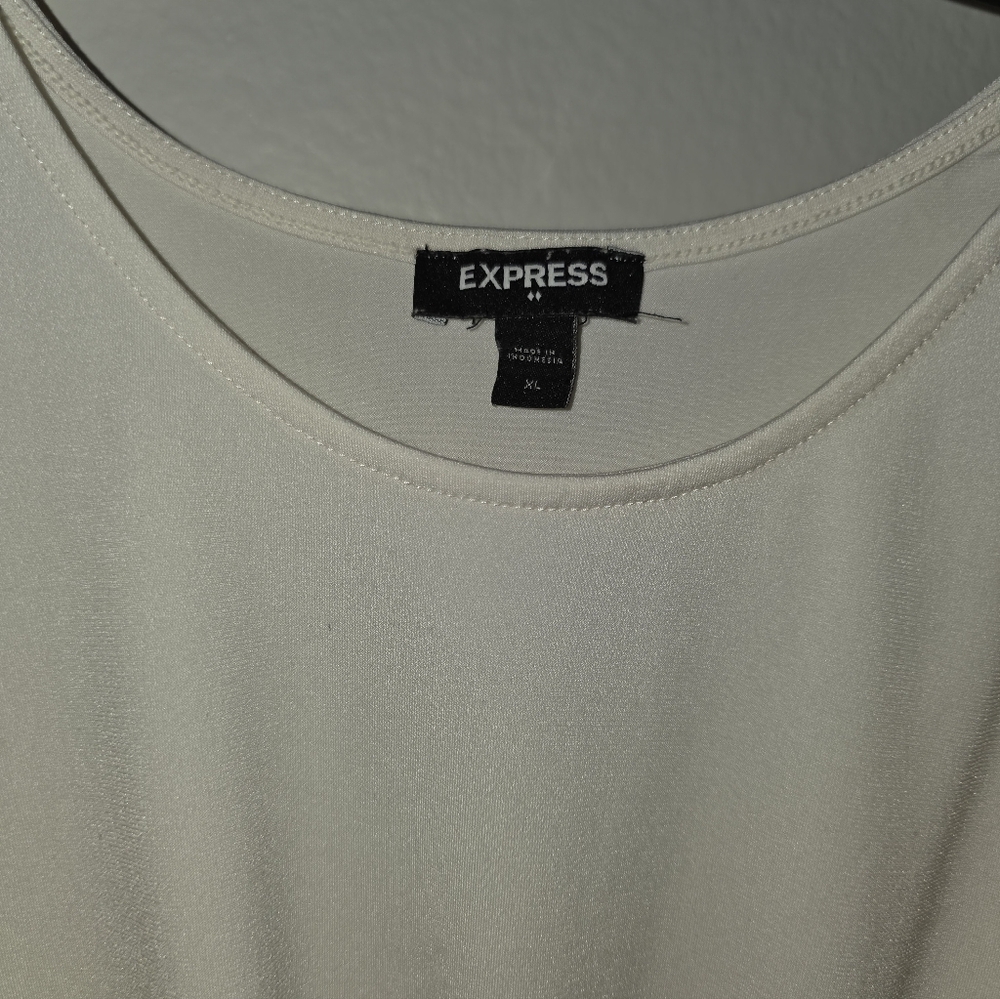 Express Crop - Picture 2 of 3